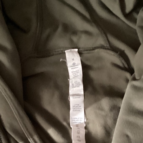 Lululemon Green Jacket - Picture 4 of 5